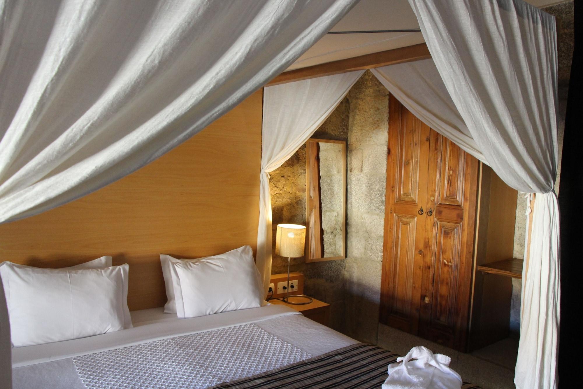Hotel Rural De Charme Maria Da Fonte Повуа-ди-Ланьозу Экстерьер фото